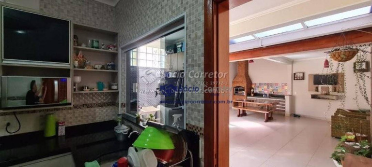 Imagem Sobrado com 3 Quartos à Venda, 192 m² em Vila Galvão - Guarulhos Imagem Sobrado com 3 Quartos à Venda, 192 m² em Vila Galvão - Guarulhos