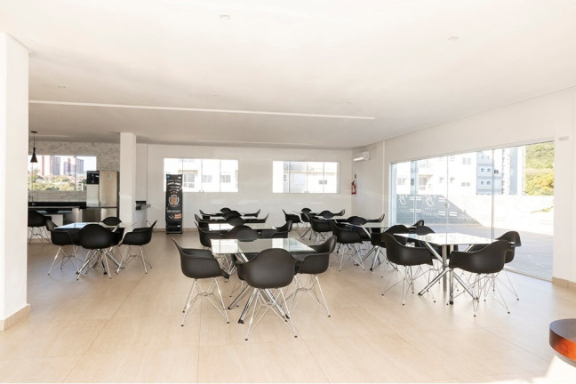 Imagem Imóvel com 2 Quartos à Venda, 53 m² em Jardim Carvalho - Porto Alegre Imagem Imóvel com 2 Quartos à Venda, 53 m² em Jardim Carvalho - Porto Alegre