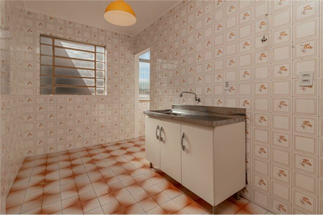 Imagem Imóvel com 1 Quarto à Venda,  em Passo Da Areia - Porto Alegre