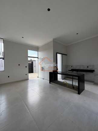 Imagem Casa com 2 Quartos à Venda, 70 m² em Jardim Santo Antônio - Mogi Guaçu Imagem Casa com 2 Quartos à Venda, 70 m² em Jardim Santo Antônio - Mogi Guaçu