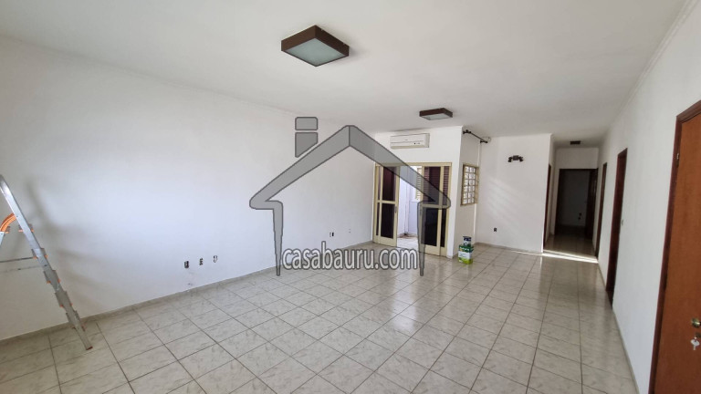 Imagem Casa com 3 Quartos à Venda, 363 m² em Vila Nipônica - Bauru Imagem Casa com 3 Quartos à Venda, 363 m² em Vila Nipônica - Bauru