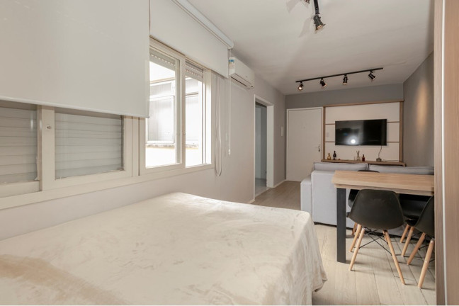 Imagem Imóvel com 1 Quarto à Venda, 31 m² em Passo Da Areia - Porto Alegre Imagem Imóvel com 1 Quarto à Venda, 31 m² em Passo Da Areia - Porto Alegre
