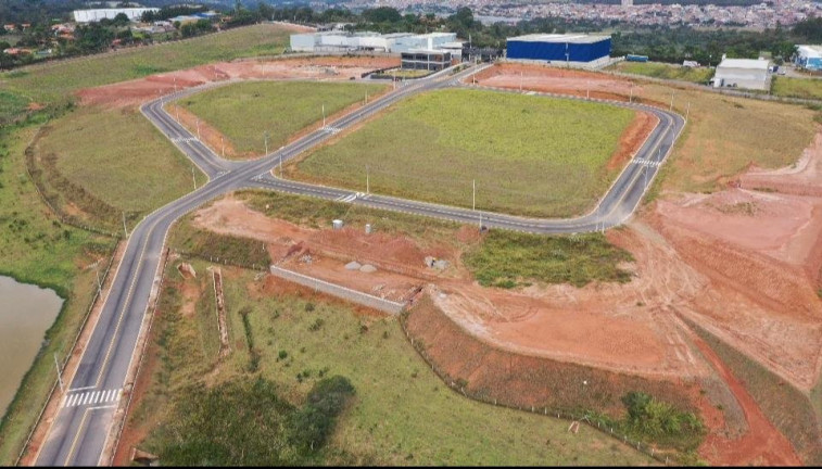 Imagem Terreno à Venda, 2.000 m² em Bom Jardim - Itupeva Imagem Terreno à Venda, 2.000 m² em Bom Jardim - Itupeva