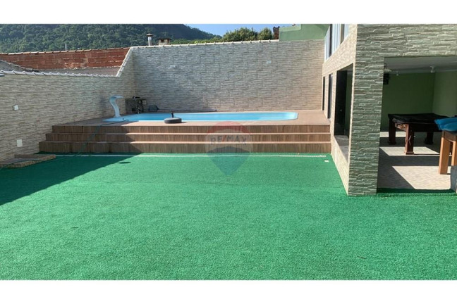 Imagem Casa de Condomínio com 3 Quartos à Venda, 160 m² em Inoa - Maricá