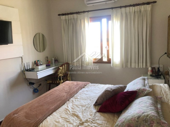 Imagem Casa de Condomínio com 3 Quartos à Venda, 400 m² em Vila Zezé - Jacareí