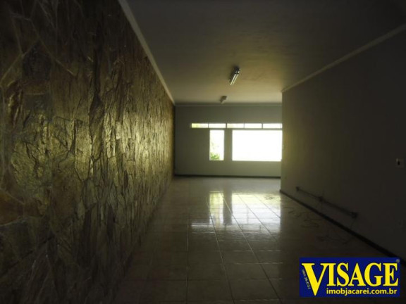 Imagem Casa com 3 Quartos à Venda, em Centro - Jacareí Imagem Casa com 3 Quartos à Venda, em Centro - Jacareí