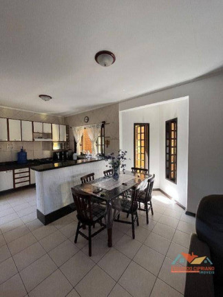 Imagem Casa com 2 Quartos à Venda, 111 m² em Indaiá - Caraguatatuba