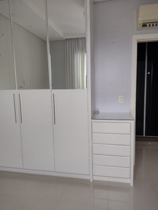 Imagem Apartamento com 3 Quartos à Venda, 134 m² em Centro - Balneário Camboriú Imagem Apartamento com 3 Quartos à Venda, 134 m² em Centro - Balneário Camboriú