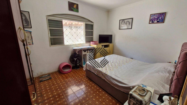 Imagem Casa com 3 Quartos à Venda, 180 m² em Jardim Astro - Sorocaba Imagem Casa com 3 Quartos à Venda, 180 m² em Jardim Astro - Sorocaba