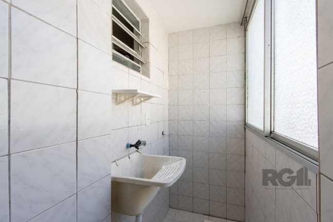 Imagem Apartamento com 3 Quartos à Venda, 50 m² em Cristal - Porto Alegre Imagem Apartamento com 3 Quartos à Venda, 50 m² em Cristal - Porto Alegre