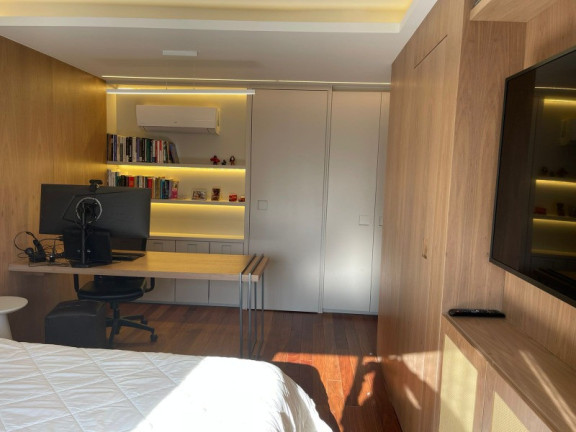 Imagem Imóvel com 4 Quartos à Venda, 227 m² em Vila Uberabinha - São Paulo Imagem Imóvel com 4 Quartos à Venda, 227 m² em Vila Uberabinha - São Paulo