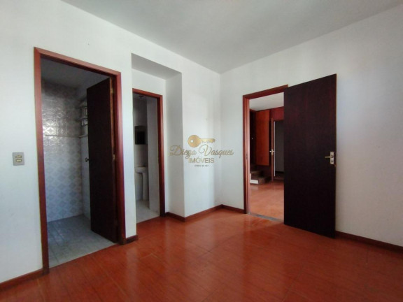 Imagem Casa com 5 Quartos à Venda, 210 m² em Agriões - Teresópolis