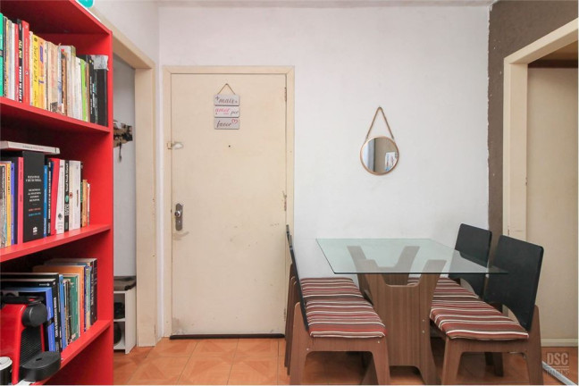 Imagem Imóvel com 2 Quartos à Venda, em Cavalhada - Porto Alegre Imagem Imóvel com 2 Quartos à Venda, em Cavalhada - Porto Alegre
