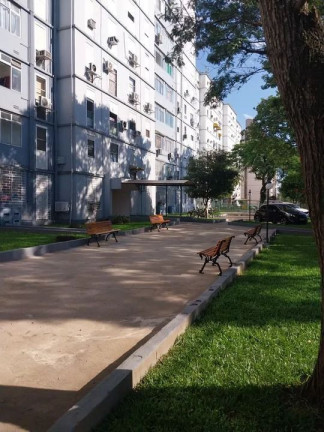 Imagem Imóvel com 1 Quarto à Venda, 40 m² em Humaitá - Porto Alegre Imagem Imóvel com 1 Quarto à Venda, 40 m² em Humaitá - Porto Alegre