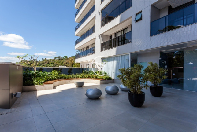 Imagem Apartamento com 3 Quartos à Venda, 122 m² em Atiradores - Joinville