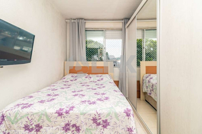 Imagem Apartamento com 2 Quartos à Venda, 48 m² em Jardim Itu - Porto Alegre Imagem Apartamento com 2 Quartos à Venda, 48 m² em Jardim Itu - Porto Alegre
