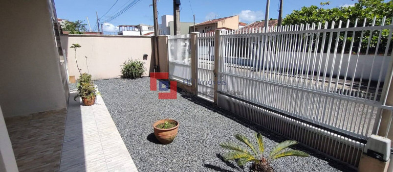 Imagem Casa com 4 Quartos à Venda, 260 m² em Enseada - São Francisco Do Sul Imagem Casa com 4 Quartos à Venda, 260 m² em Enseada - São Francisco Do Sul