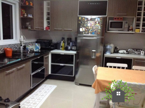Imagem Casa com 3 Quartos à Venda, 420 m² em Granja Viana - Cotia
