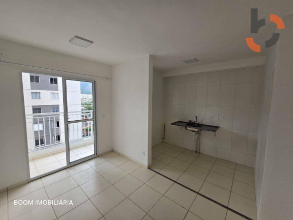 Apartamento com 2 Quartos para Alugar, 59 m² em Comendador Soares - Nova Iguaçu