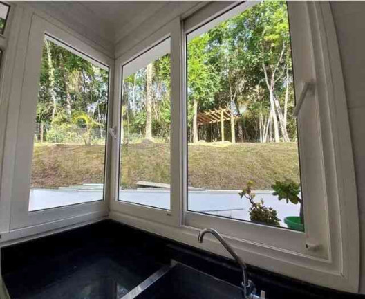 Imagem Casa com 4 Quartos à Venda, 350 m² em Lagos - Mogi Das Cruzes