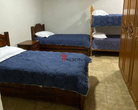 Imagem Cobertura com 3 Quartos à Venda, 510 m² em Vila Tupi - Praia Grande