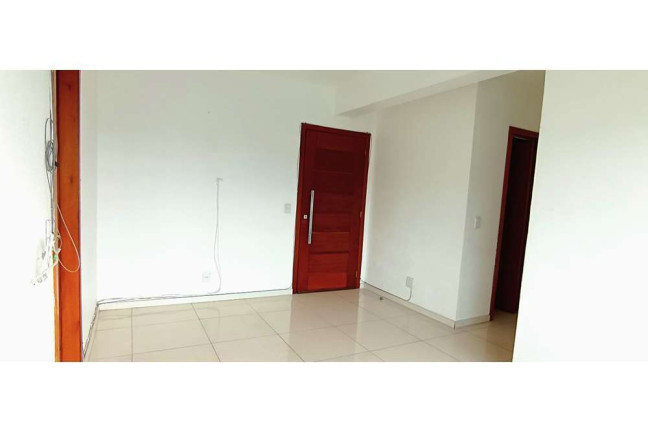 Imagem Imóvel com 2 Quartos à Venda,  em Cavalhada - Porto Alegre
