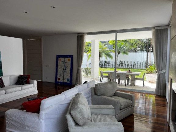 Imagem Casa com 3 Quartos à Venda, 850 m² em Jardim América - São Paulo Imagem Casa com 3 Quartos à Venda, 850 m² em Jardim América - São Paulo