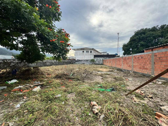 Imagem Terreno à Venda, em Solemar - Praia Grande Imagem Terreno à Venda, em Solemar - Praia Grande