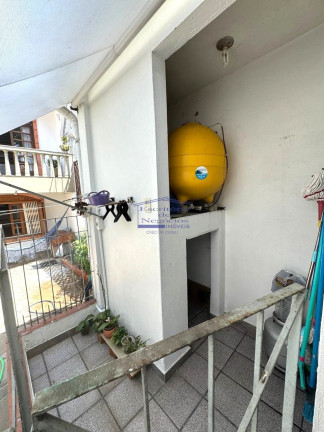 Imagem Casa com 3 Quartos à Venda, 244 m² em Cavalhada - Porto Alegre Imagem Casa com 3 Quartos à Venda, 244 m² em Cavalhada - Porto Alegre