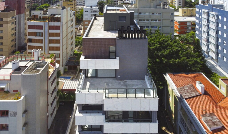 Imagem Apartamento com 3 Quartos à Venda, 376 m² em Moinhos De Vento - Porto Alegre Imagem Apartamento com 3 Quartos à Venda, 376 m² em Moinhos De Vento - Porto Alegre
