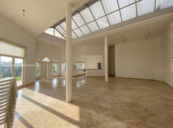 Imagem Casa à Venda, em Chácara Dos Junqueiras - Carapicuíba Imagem Casa à Venda, em Chácara Dos Junqueiras - Carapicuíba