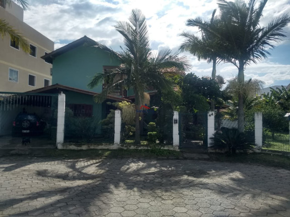 Imagem Sobrado com 4 Quartos à Venda, 580 m² em Ingleses Do Rio Vermelho - Florianópolis Imagem Sobrado com 4 Quartos à Venda, 580 m² em Ingleses Do Rio Vermelho - Florianópolis