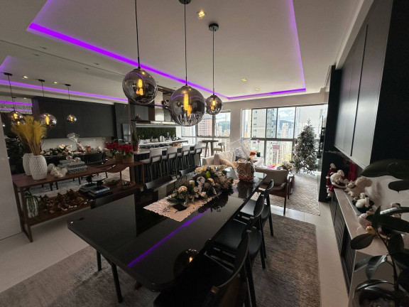 Imagem Apartamento com 4 Quartos à Venda, 167 m² em Centro - Balneário Camboriú