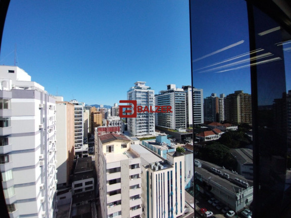 Imagem Cobertura com 3 Quartos à Venda, 309 m² em Centro - Florianópolis