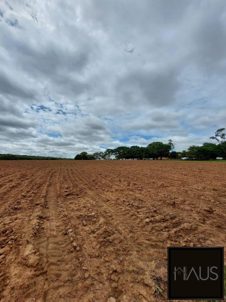 Imagem Chácara com 4 Quartos à Venda, 563 m² em Felixlândia Imagem Chácara com 4 Quartos à Venda, 563 m² em Felixlândia