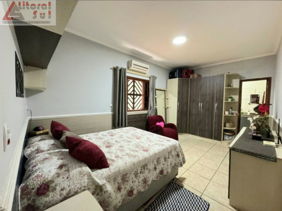 Imagem Casa com 2 Quartos à Venda, 75 m² em Tupi - Praia Grande Imagem Casa com 2 Quartos à Venda, 75 m² em Tupi - Praia Grande