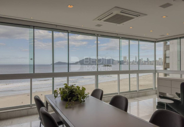 Imagem Apartamento com 3 Quartos à Venda, 317 m² em Centro - Balneário Camboriú Imagem Apartamento com 3 Quartos à Venda, 317 m² em Centro - Balneário Camboriú