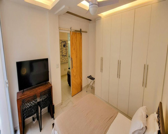 Imagem Imóvel com 1 Quarto à Venda, 48 m² em Copacabana - Rio De Janeiro
