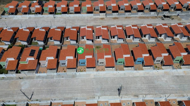 Imagem Casa com 2 Quartos à Venda, 200 m² Imagem Casa com 2 Quartos à Venda, 200 m²