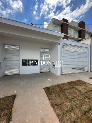 Imagem Casa com 2 Quartos à Venda, 90 m² em Centro - Extrema Imagem Casa com 2 Quartos à Venda, 90 m² em Centro - Extrema