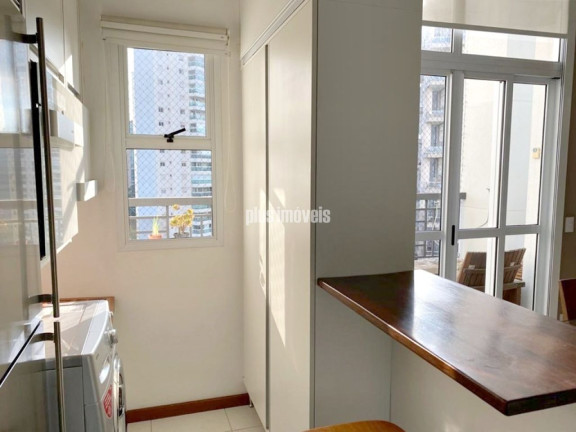 Imagem Apartamento com 1 Quarto à Venda, 83 m² em Panamby - São Paulo