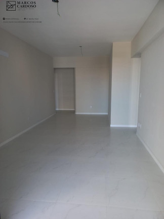 Imagem Imóvel com 3 Quartos à Venda, 122 m² em Marco - Belém Imagem Imóvel com 3 Quartos à Venda, 122 m² em Marco - Belém