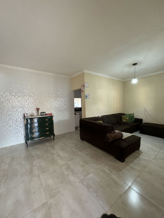 Imagem Casa com 3 Quartos à Venda, 157 m² em Residencial Laurentino Martins - Goianésia Imagem Casa com 3 Quartos à Venda, 157 m² em Residencial Laurentino Martins - Goianésia