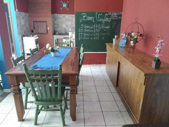 Imagem Casa com 7 Quartos à Venda, 280 m² em Centro - Balneário Camboriú Imagem Casa com 7 Quartos à Venda, 280 m² em Centro - Balneário Camboriú