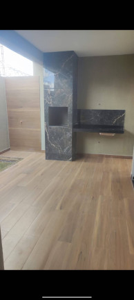 Imagem Casa com 3 Quartos à Venda, 180 m² em Goiânia Imagem Casa com 3 Quartos à Venda, 180 m² em Goiânia