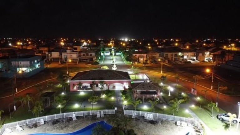 Imagem Imóvel com 4 Quartos à Venda, 250 m² em Centro - Peruíbe Imagem Imóvel com 4 Quartos à Venda, 250 m² em Centro - Peruíbe