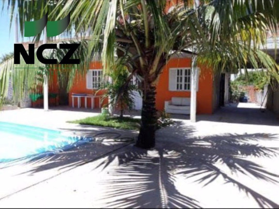 Imagem Casa com 8 Quartos à Venda, 300 m² em Barra Do Jacuípe - Camaçari Imagem Casa com 8 Quartos à Venda, 300 m² em Barra Do Jacuípe - Camaçari