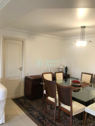 Imagem Apartamento com 3 Quartos à Venda, 250 m² em Moema - São Paulo