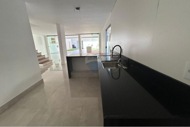 Imagem Casa de Condomínio com 4 Quartos à Venda, 290 m² em Recreio Dos Bandeirantes - Rio De Janeiro