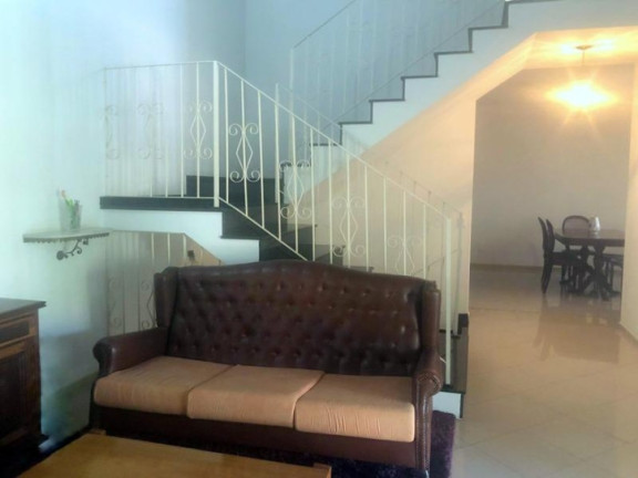 Imagem Casa com 6 Quartos à Venda, 400 m² em Vila Appia Antica - Carapicuíba Imagem Casa com 6 Quartos à Venda, 400 m² em Vila Appia Antica - Carapicuíba